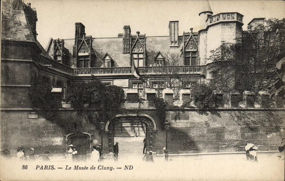 Paris — O Museu de Cluny — ND — N°86 - Frente