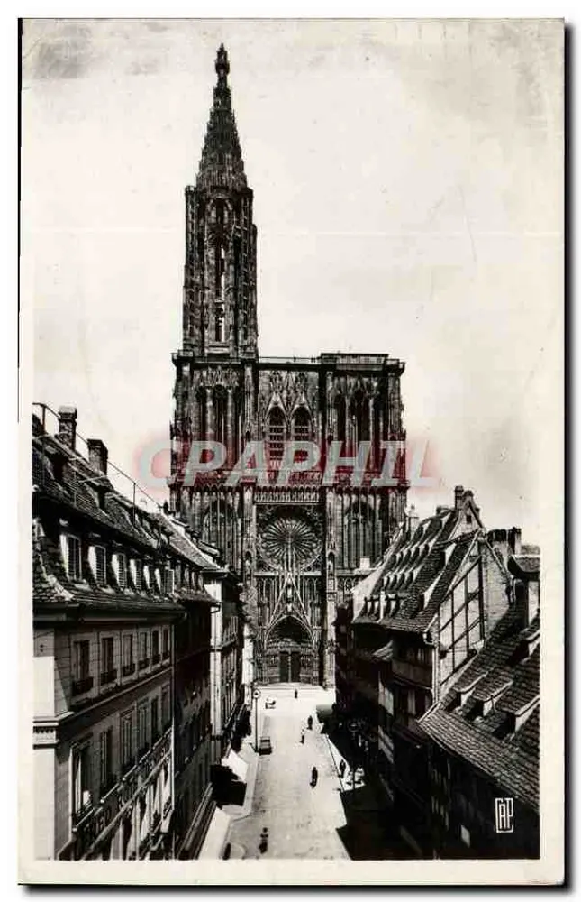 Straßburg — Ansicht der Kathedrale und der Rue Mercière — Verlag « REAL-PHOTO » Nr. 469 - Vorderseite