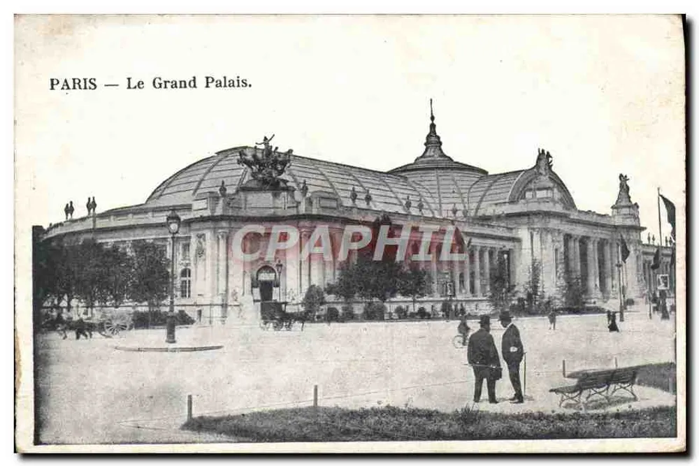 PARIS — O Grand Palais. - Frente