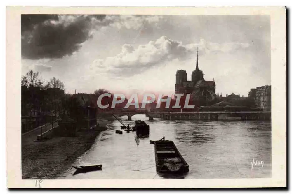 Dämmerung über Notre-Dame — Paris — Éditions d'Art Yvon - Vorderseite