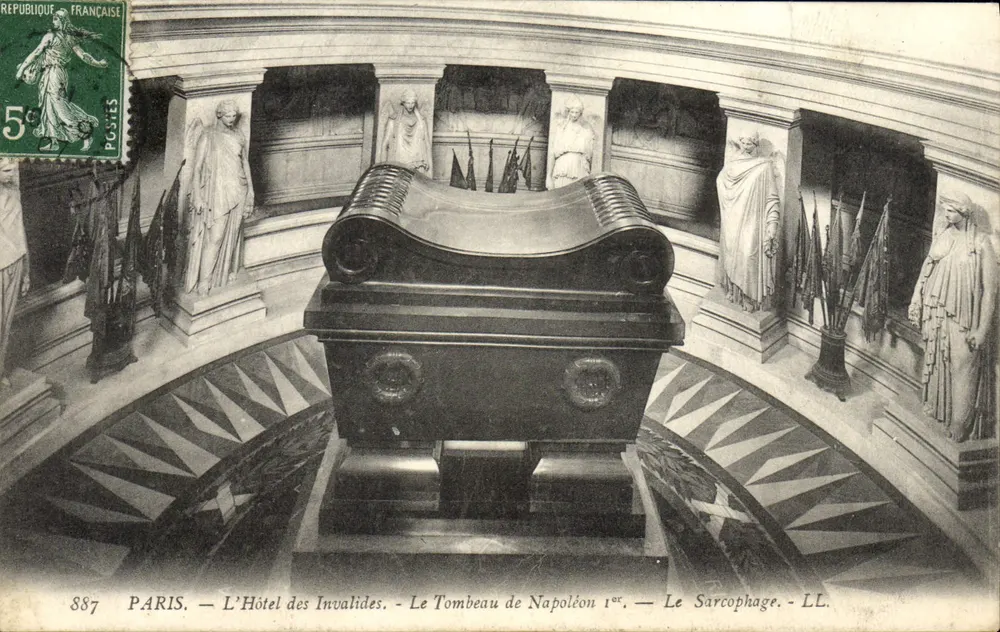 Paris — Das Hôtel des Invalides — Das Grab von Napoleon I. — Das Sargfach — LL. — 887 - Vorderseite