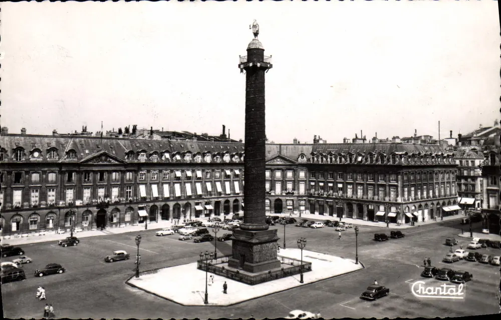 Paris — Place Vendôme — coluna de Vendôme — Éditions Chantal - Frente