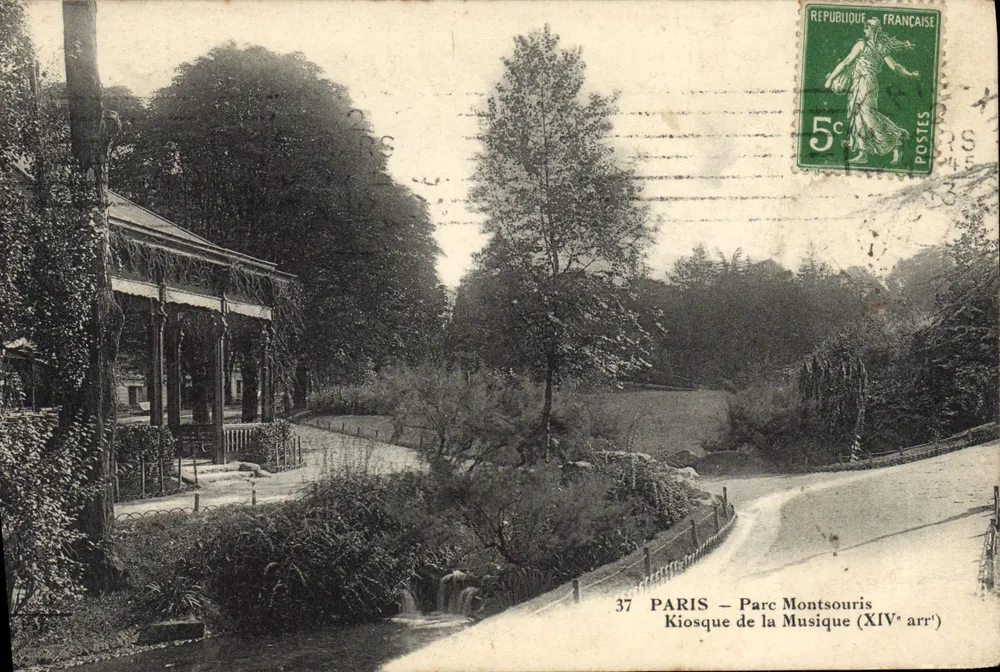 Paris - Parc Montsouris - Musikkiosk (14. Arrondissement) - Vorderseite