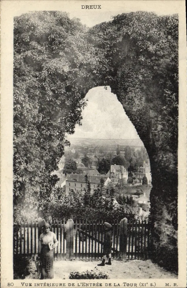 Dreux — Innensicht der Eingangstür der Turm (11. Jahrhundert) — M. R., Nr. 80 - Vorderseite