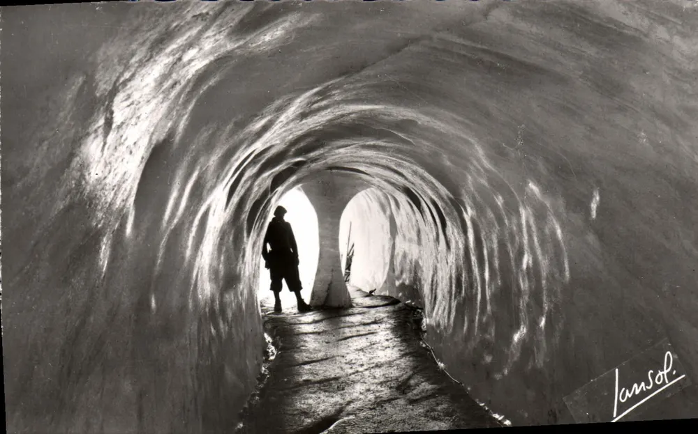 Chamonix-Le Montenvers — Die Grotte der Mer de Glace — Eingang zur Grotte — Éditions Photographiques JANSOL (Savoie) - Vorderseite