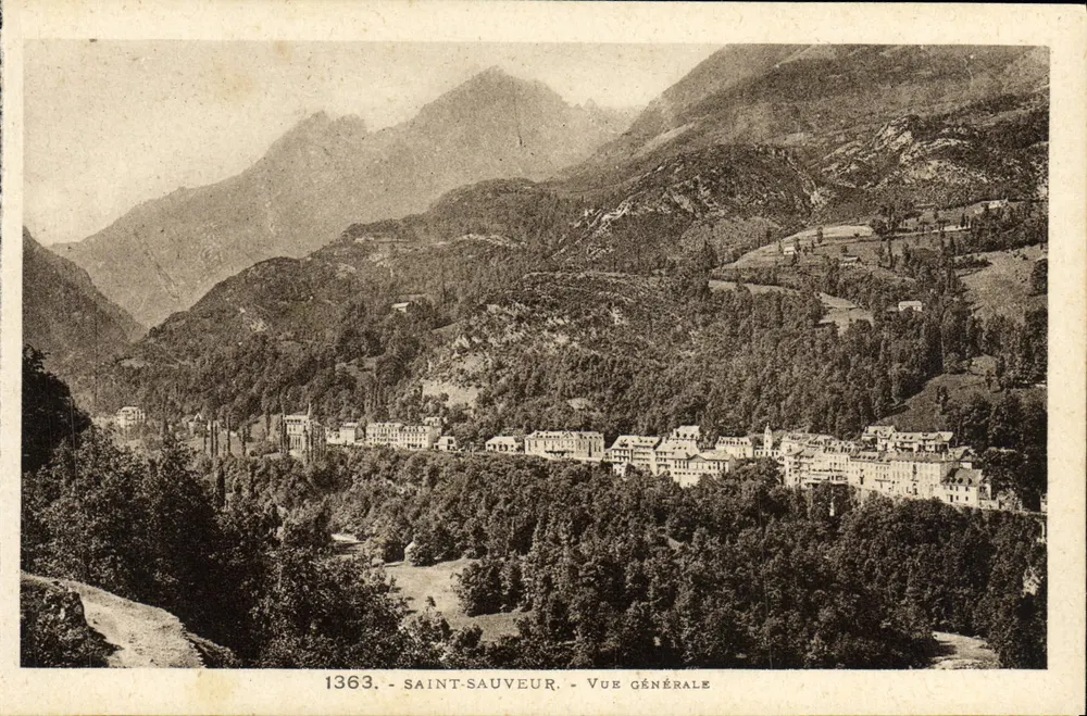 Saint-Sauveur - Vista Geral — editor Labouche Frères, Toulouse, n° de série 1363 - Frente