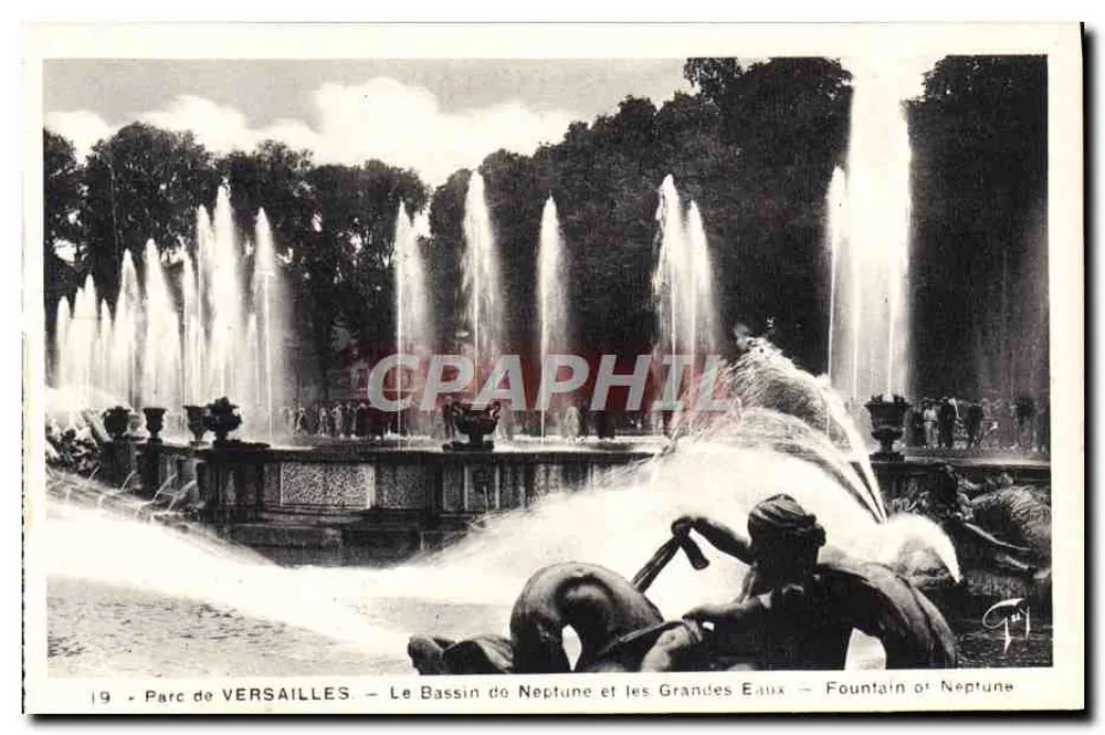 Parque de VERSAILLES — O Bassin de Netuno e as Grandes Eaux — editor A. Locaute, Paris - Frente