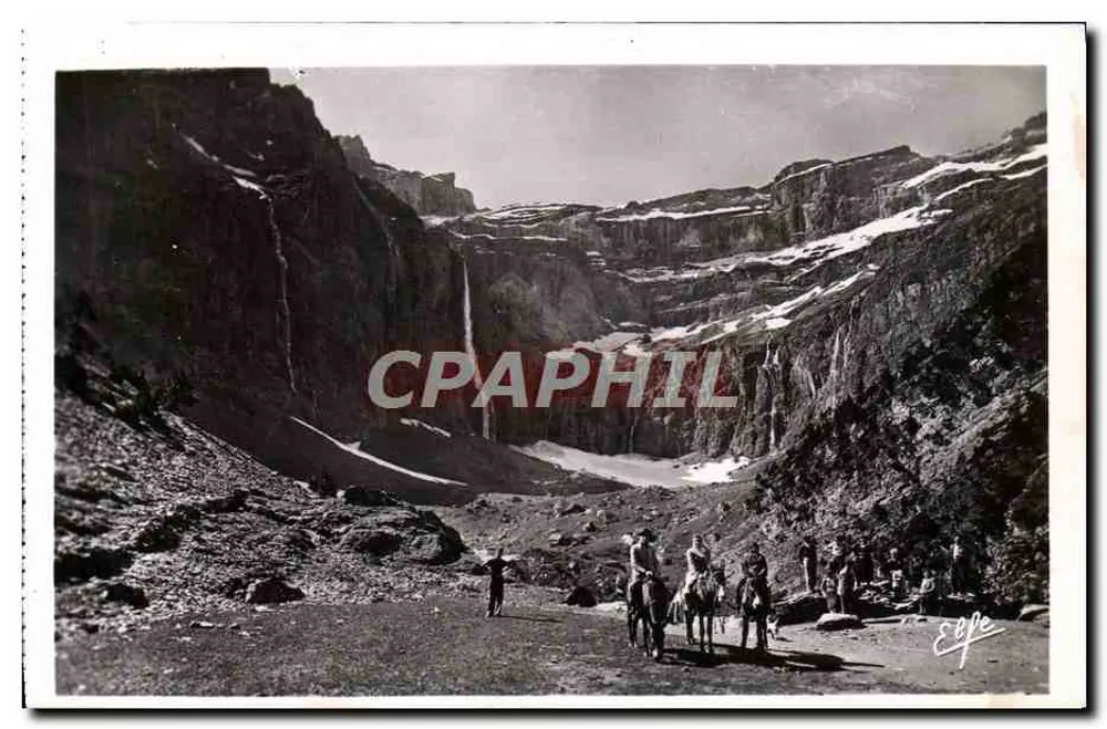 Interior e picos do Cirque - Gavarnie - Hautes-Pyrénées - Frente