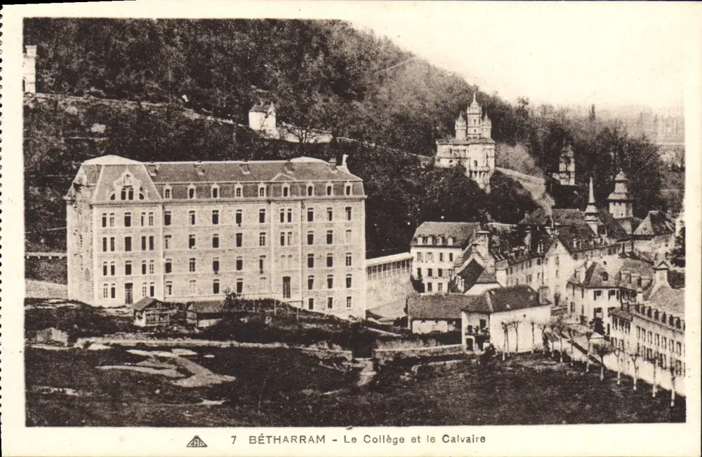 Bétharram - O Colégio e o Calvário - Frente