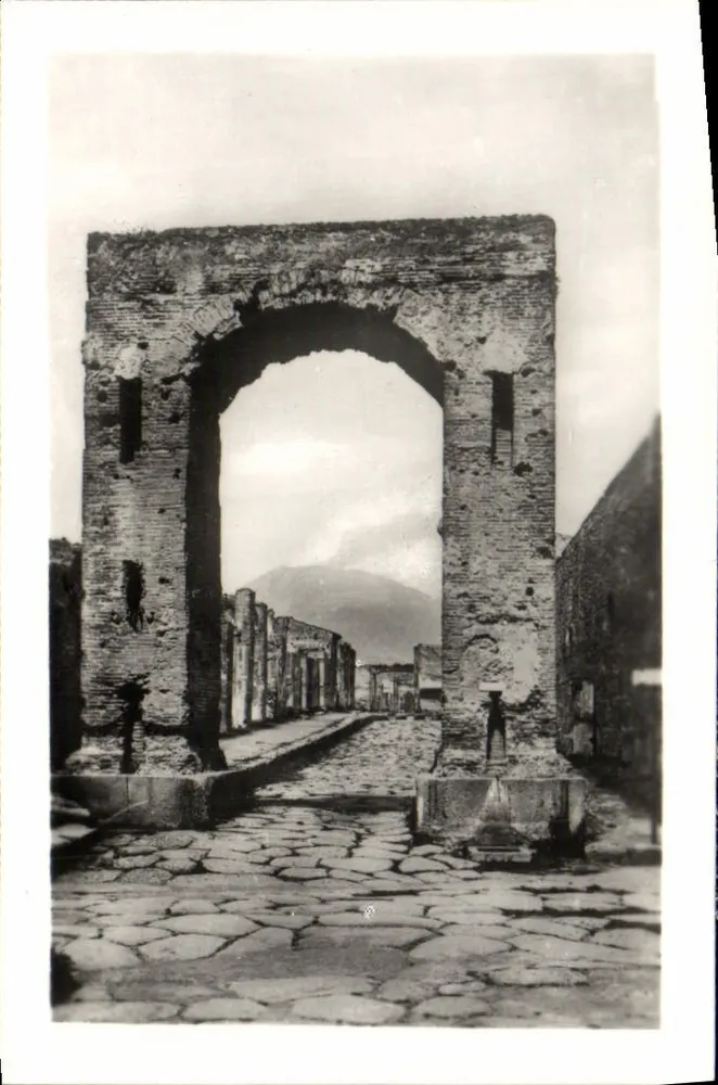 Pompéia — Arco de Nero - Frente