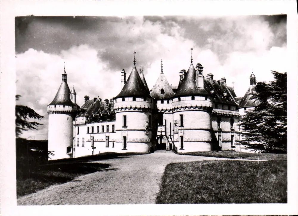 Schloss Chaumont-sur-Loire — Fassade über den Park — Éditions de Luxe « Estel » n° 2551 - Vorderseite