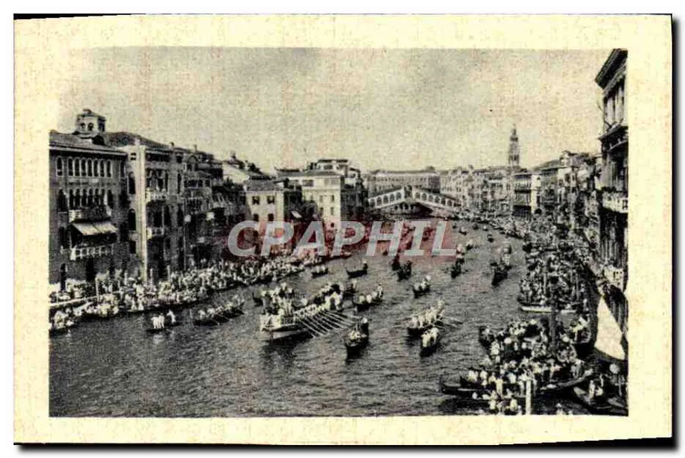 Veneza — Regata no Grand Canal — editor não visível - Frente