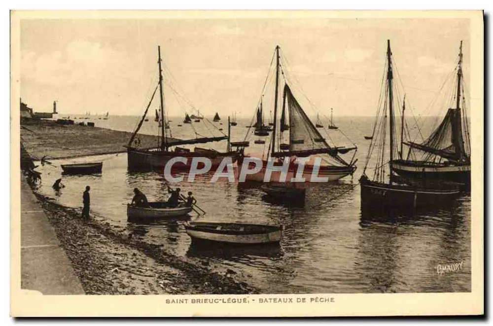 Saint-Brieuc-Légué — Barcos de pesca — Editor: Bmanury - Frente