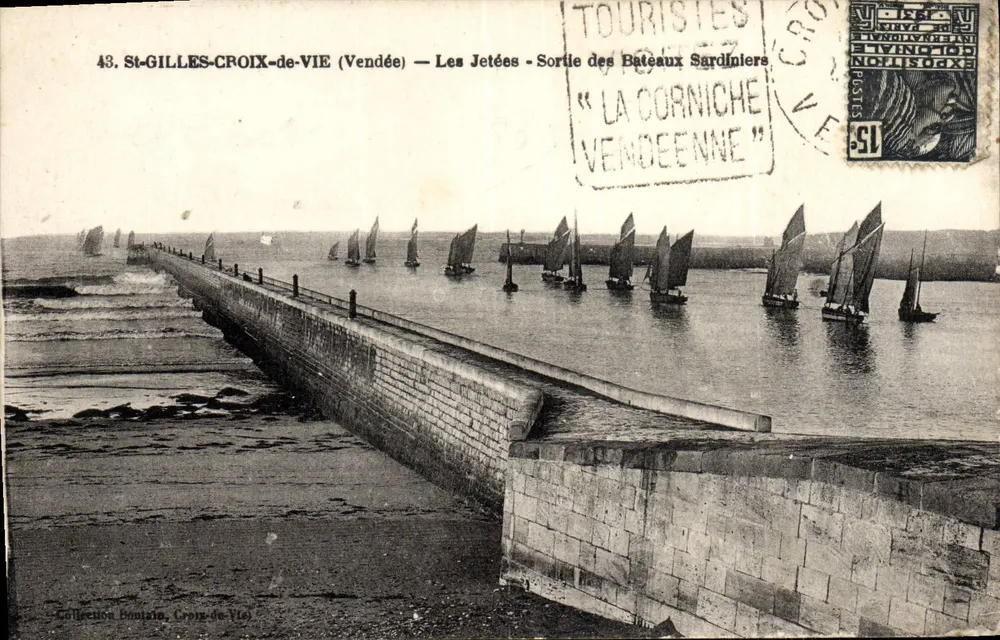 St-Gilles-Croix-de-Vie (Vendée) — Die Molen — Abfahrt der Sardinenfischerboote « LA CORNICHE VENDEENNE » - Vorderseite
