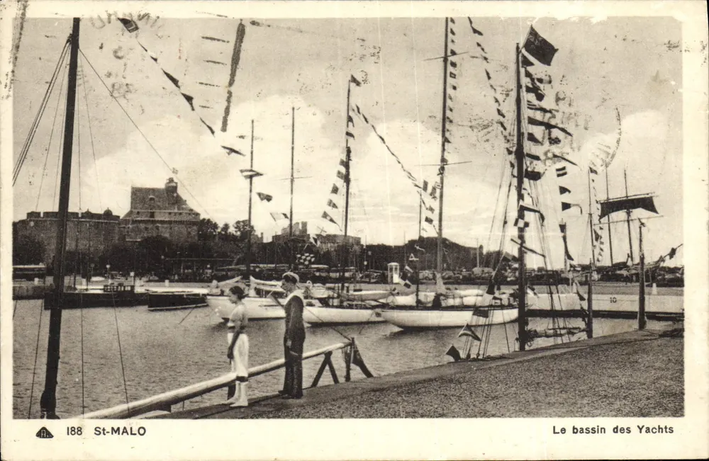 St-Malo — Ansicht des Yacht-Hafens —188 - Vorderseite