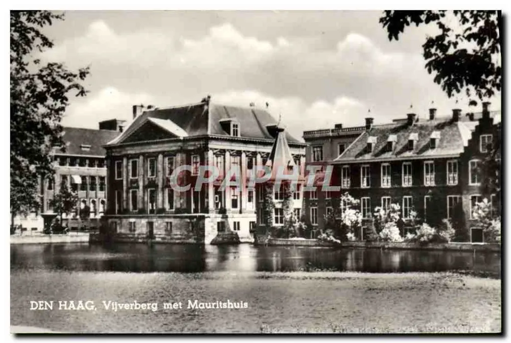 DEN HAAG, Vijverberg com Mauritshuis — editor não visível - Frente