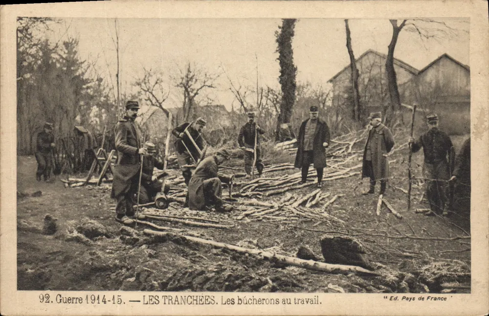 Die Schützengräben. Die Holzschnitzer beim Arbeiten — Krieg 1914-15 — Ed. Pays de France, n°92 - Vorderseite