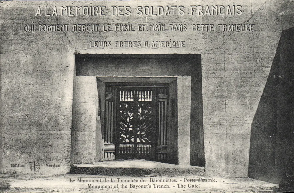 Denkmal der Bayonett-Schützengraben — Eingang — Edition HS Verdun - Vorderseite