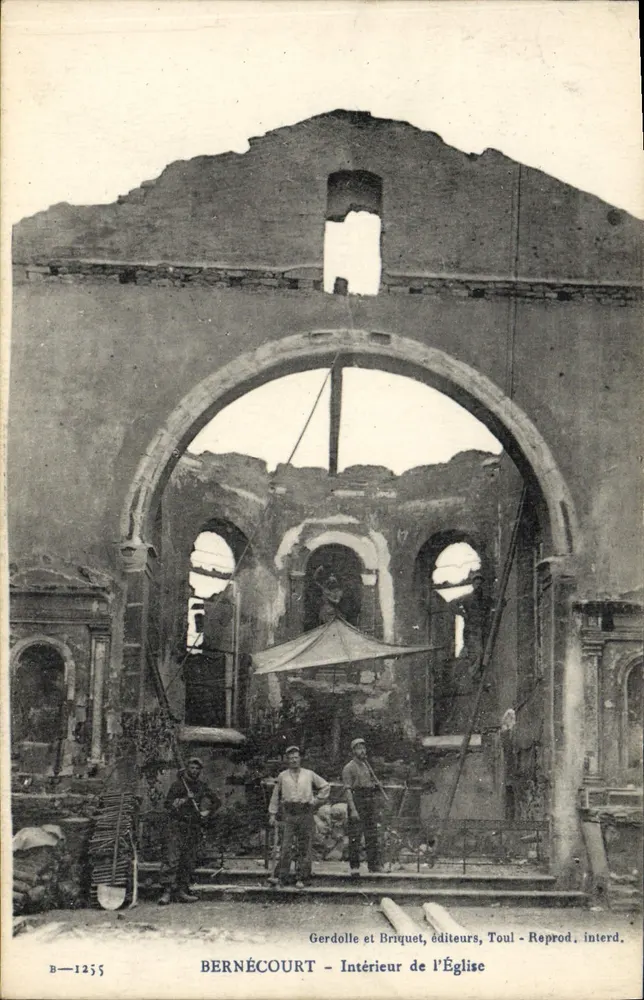Bernécourt — Innenansicht der Kirche — Gerdolle et Briquet, Verleger, Toul - Reproduktion verboten - Vorderseite