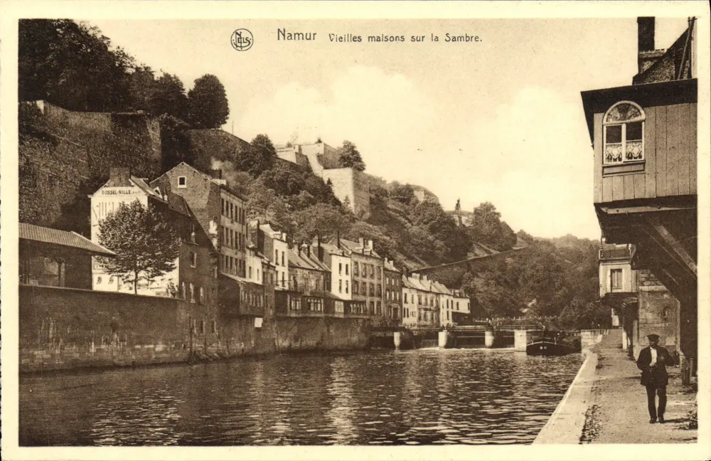 Namur — Alte Häuser am Sambre — N. Lus - Vorderseite