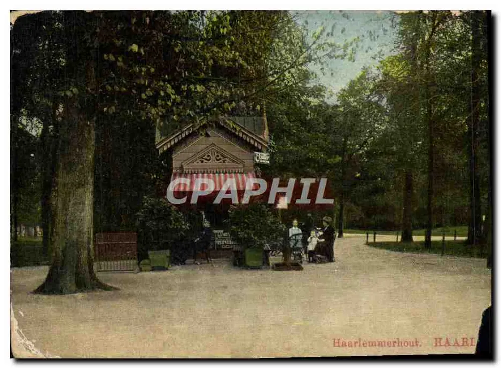 Haarlemmerhout — kiosque à toit orné et parasol rayé — éditeur W. H. V. Leenwon, Haarlem - Recto