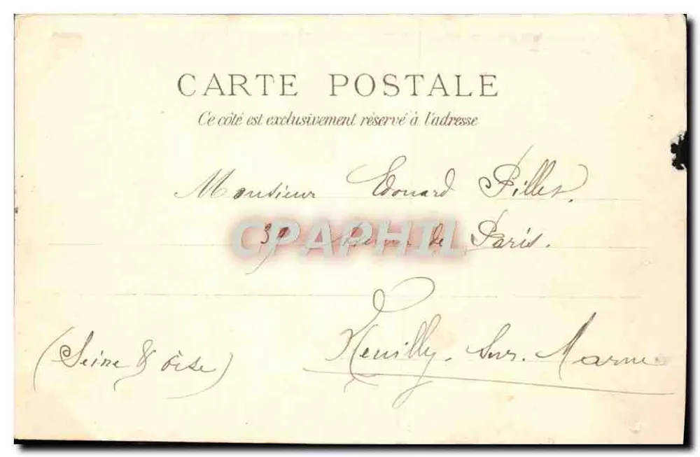 Soldat jouant du cor devant une porte — scène de réveil militaire — éditeur FORCADE - Verso