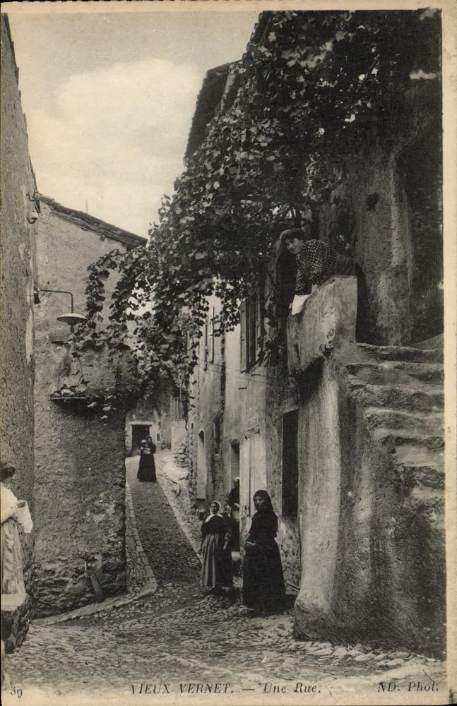 Vieux Vernet — Eine Straße — ND. Phot. - Vorderseite