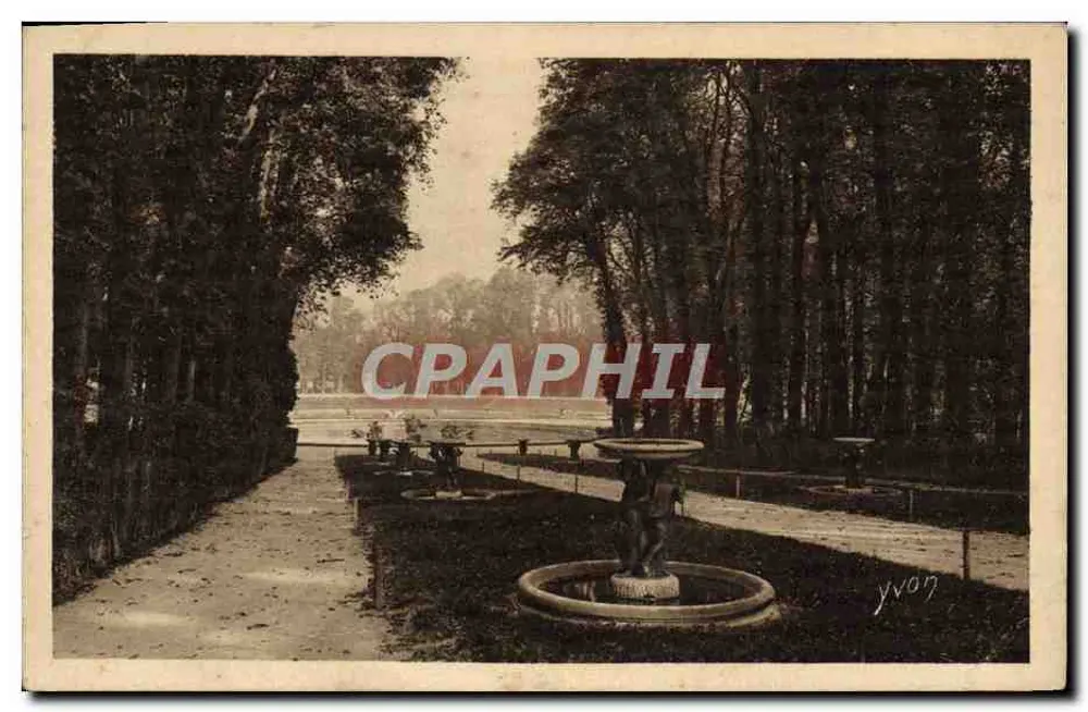 Gärten der Champs-Élysées — Allée d'Eau — Verlag Yvon - Vorderseite