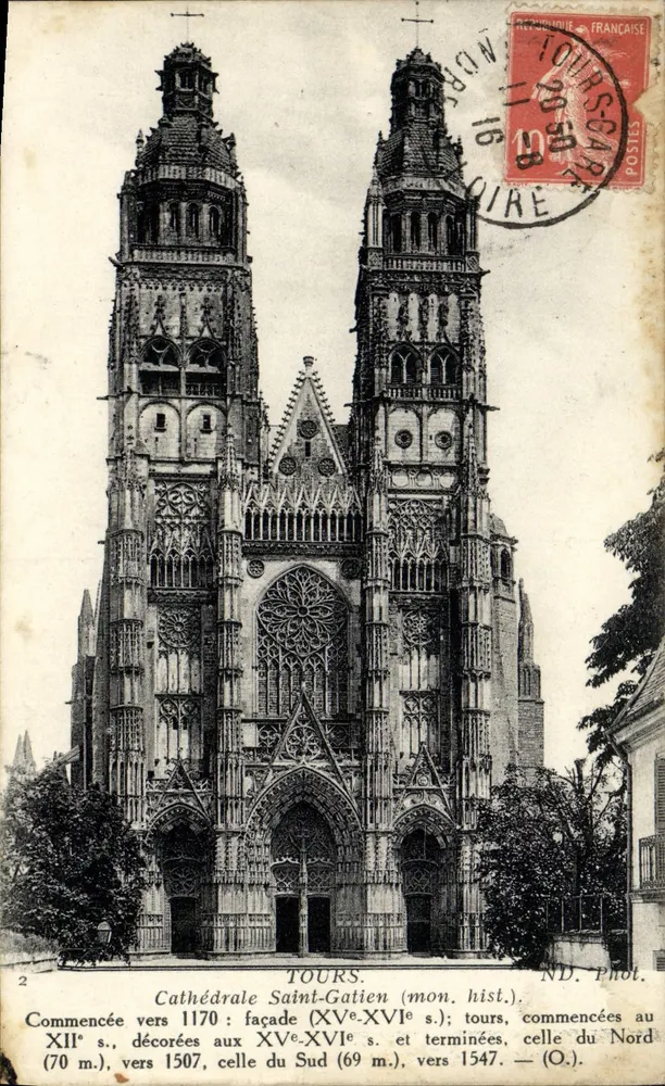 Catedral de Saint-Gatien — Tours — ND. Phot. - Frente