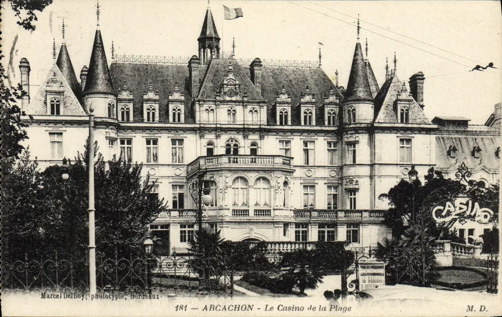 Arcachon — O Casino da Praia — Marcel Delboy, fototipia, Bordeaux, n°184 - Frente