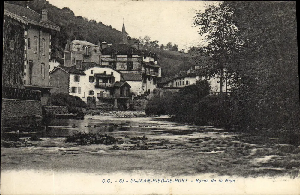 St-Jean-Pied-de-Port — Bords de la Nive — C.C. 61 - Recto