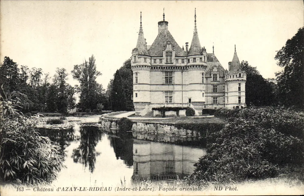 Castelo de Azay-le-Rideau — Fachada Oriental — ND Phot. n°163 - Frente