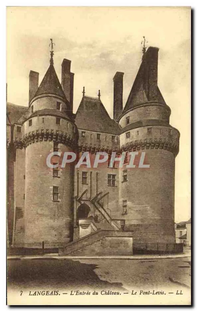 Langeais — L'Entrée du Château — Le Pont-Levis — LL - Recto