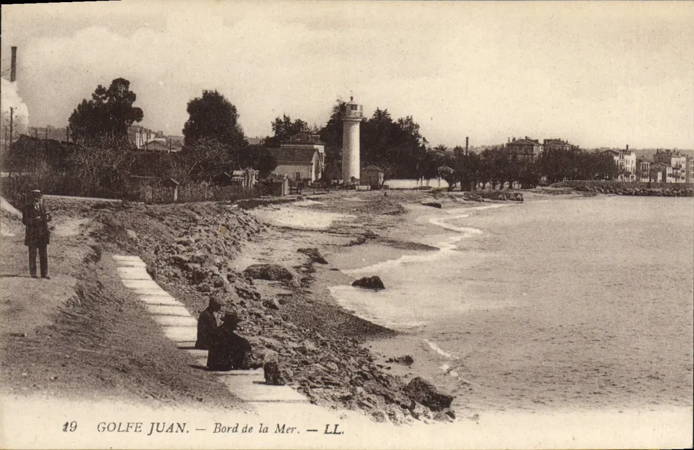 Golfe Juan — Bord de la Mer — LL. N°19 - Frente