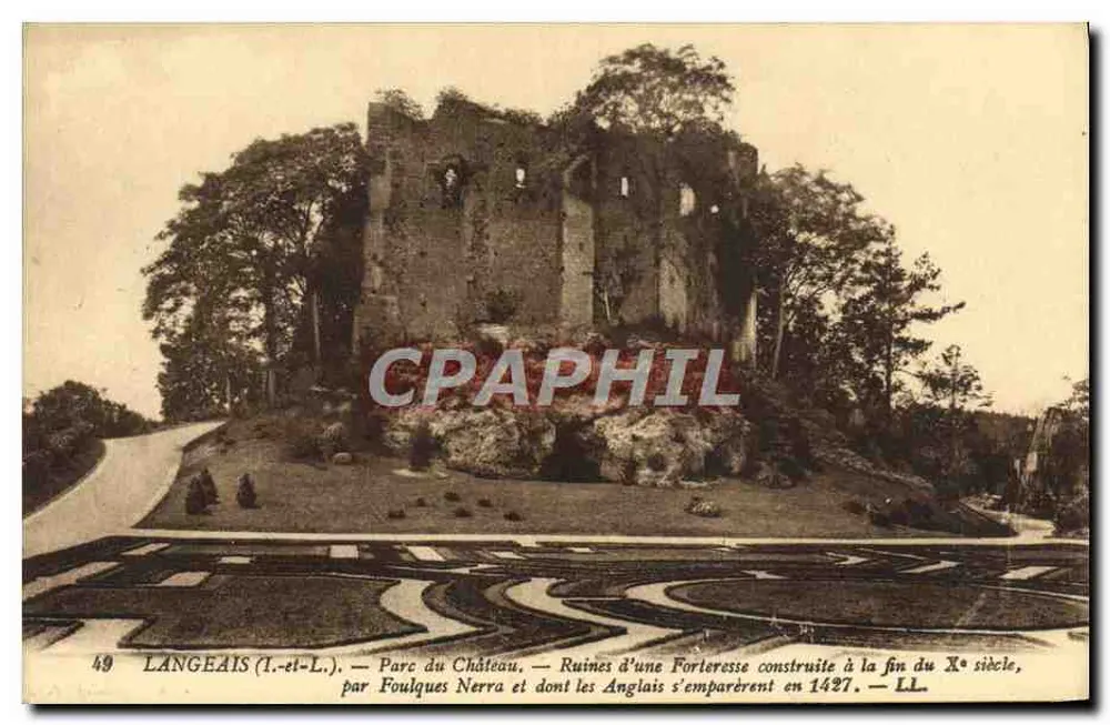 Langeais (Loir-et-Cher) — Park des Schlosses — Ruinen einer Burg, errichtet Ende des 10. Jahrhunderts von Fouilques Nerra, die die Engländer 1427 eroberten — n°49 - Vorderseite