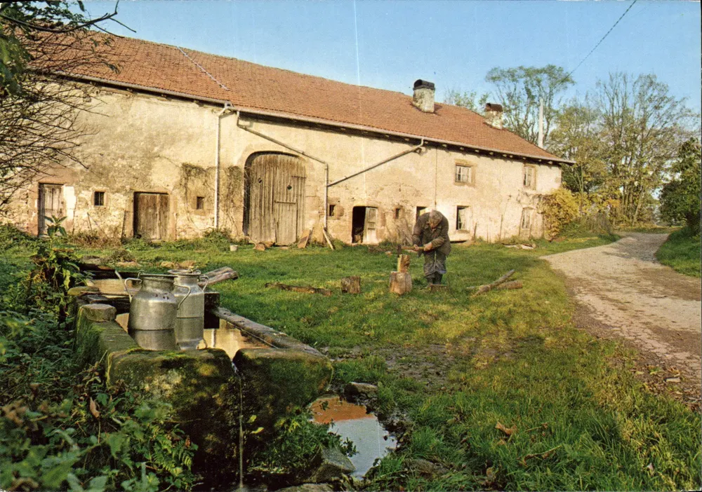 Uma Velha Fazenda — Nos Belas Vosges — Edições Matton - Epinal 88000 - Frente