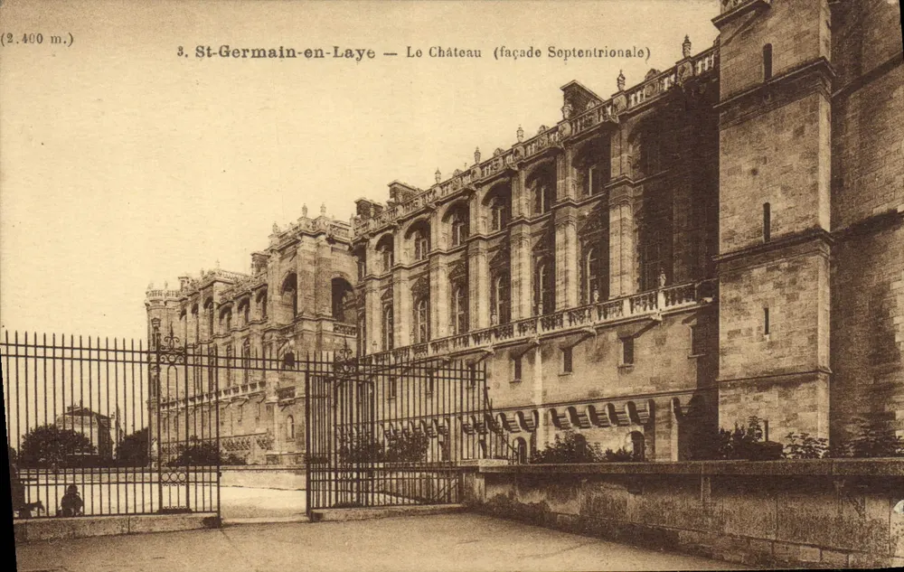 St-Germain-en-Laye — Das Schloss (Nördliche Fassade) — Ed. R. Levéque - Vorderseite