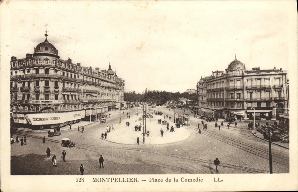Montpellier — Praça da Comédia — LL. n°128 - Frente