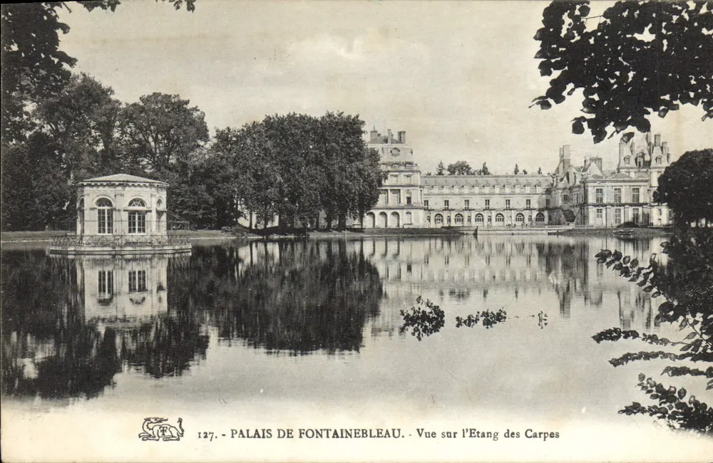 Palast von Fontainebleau — Ansicht des Karpfensees — Verlag: 127 - Vorderseite