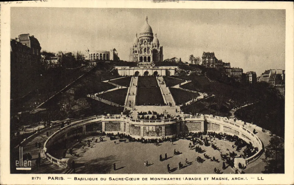 Paris — Basilika des Heiligen Herzens von Montmartre — Abadie et Magne, Arch. — LL - Vorderseite