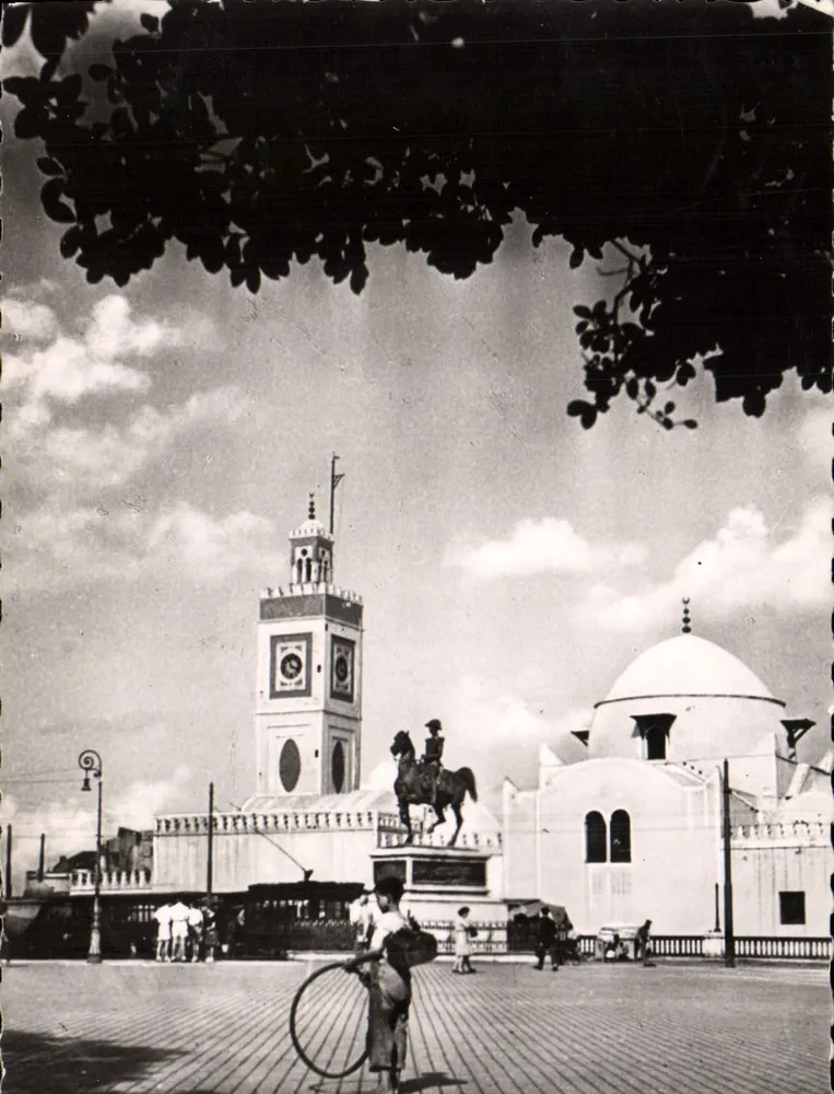 Argélia — Place do Governo — Edição JOMCNE, n°31 - Frente