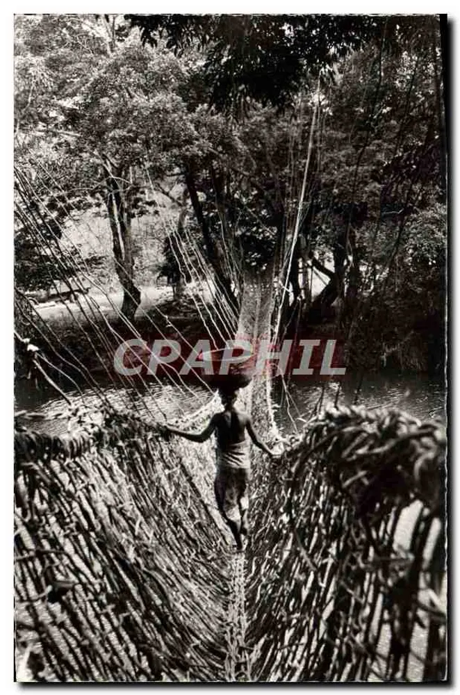 Africa nera — Il passaggio di un ponte di liane — Edizione HOA-QLI, Parigi - Recto