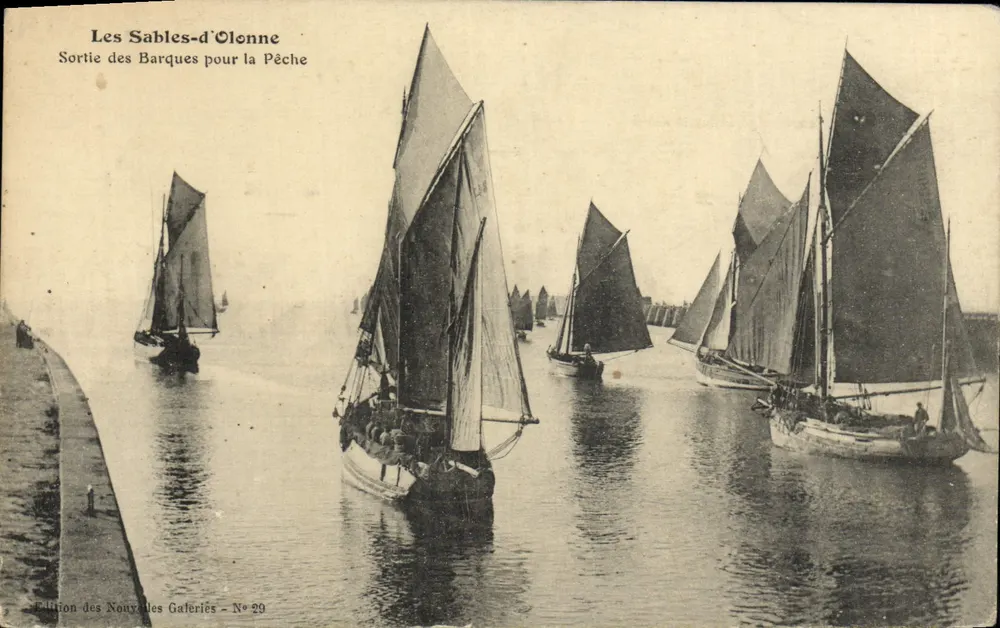 Les Sables-d'Olonne — Sortie des Barques pour la Pêche — Édition des Nouvelles Galeries - N° 29 - Recto