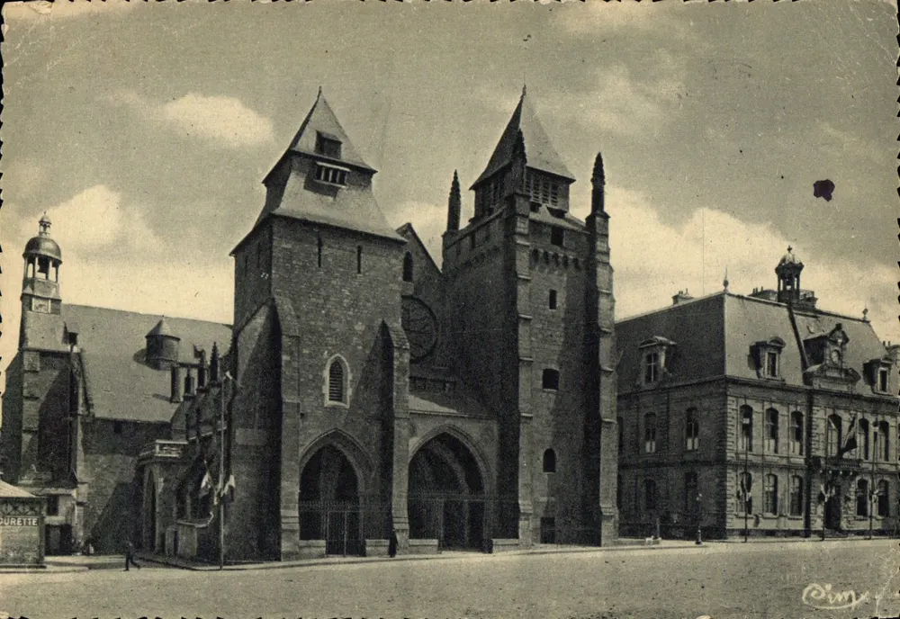 Saint-Brieuc — La Basilique Cathédrale — Imprimerie Courretie - Frente