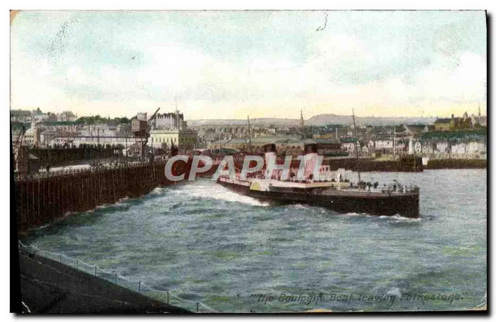 Le Boulogne Boat Leaving Folkestone — vue du port avec le navire en mouvement — éditeur 'Folkestone Postcard Co.' - Frente
