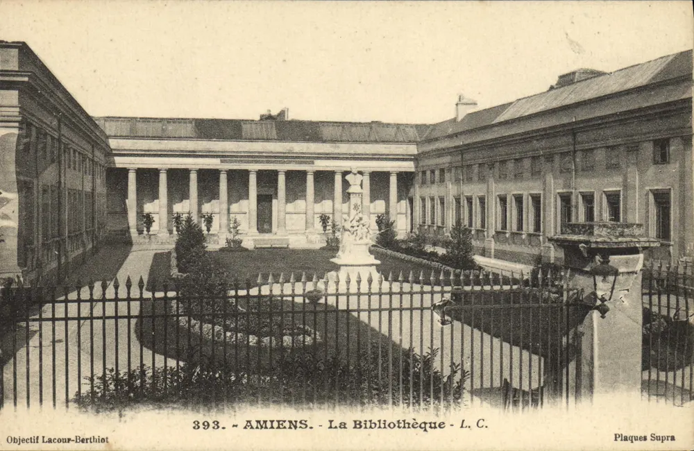 Amiens - A Biblioteca — Objectif Lacour-Berthiot, n° 393 - Frente