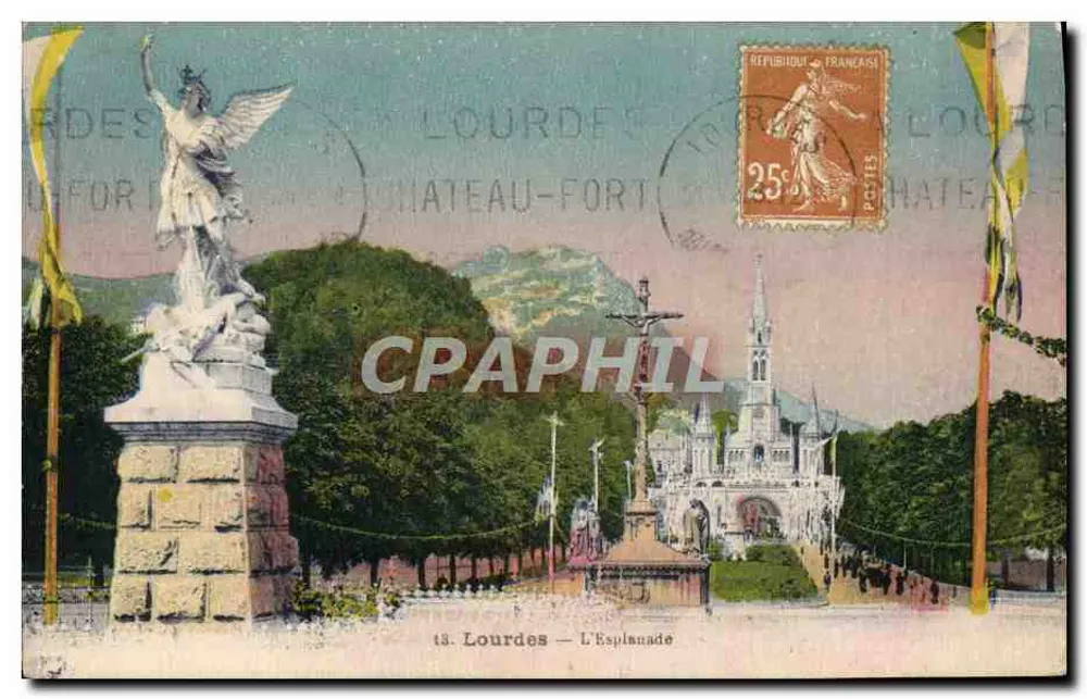 Lourdes — A Esplanada — Edição Pallet Penaire - Frente
