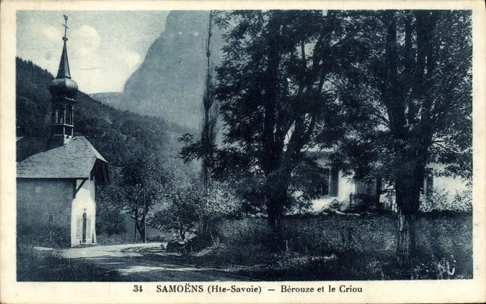 Samoëns (Alta Saboia) — Bérouze e o Criou - Frente