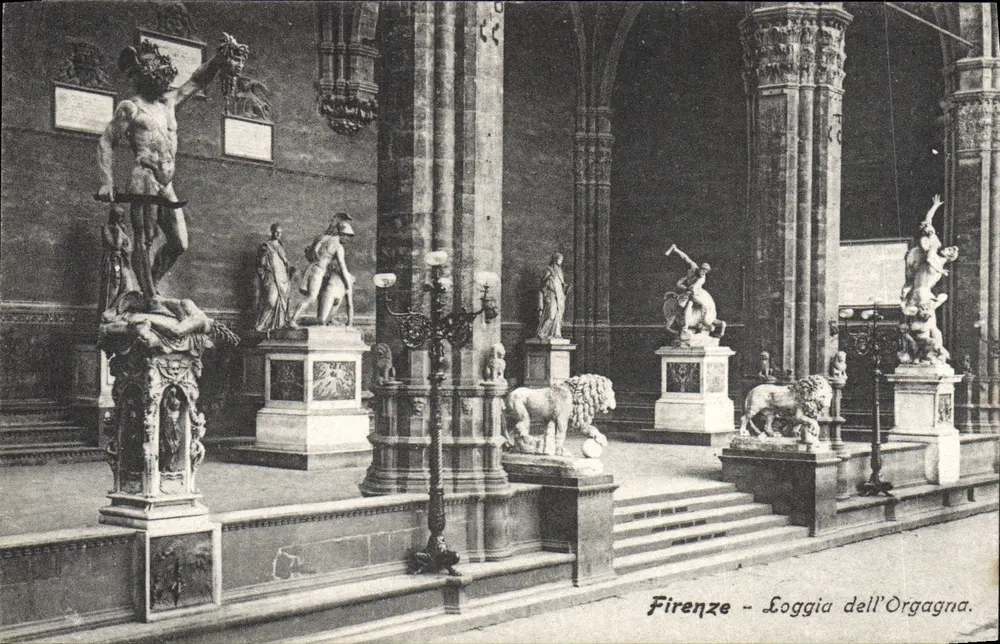 Firenze - Loggia dell'Orgagna — vista interna das esculturas e colunas - Frente