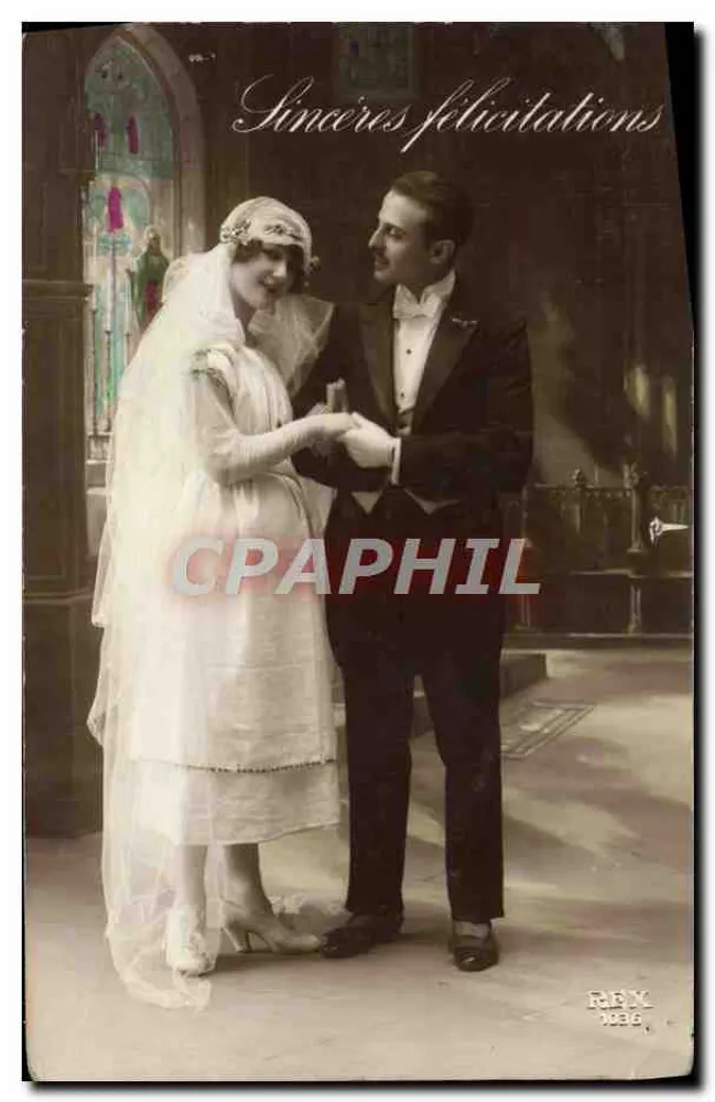 Neheirat — Paar in Hochzeitskleidern in einer Kirche — RBX 1936 - Vorderseite